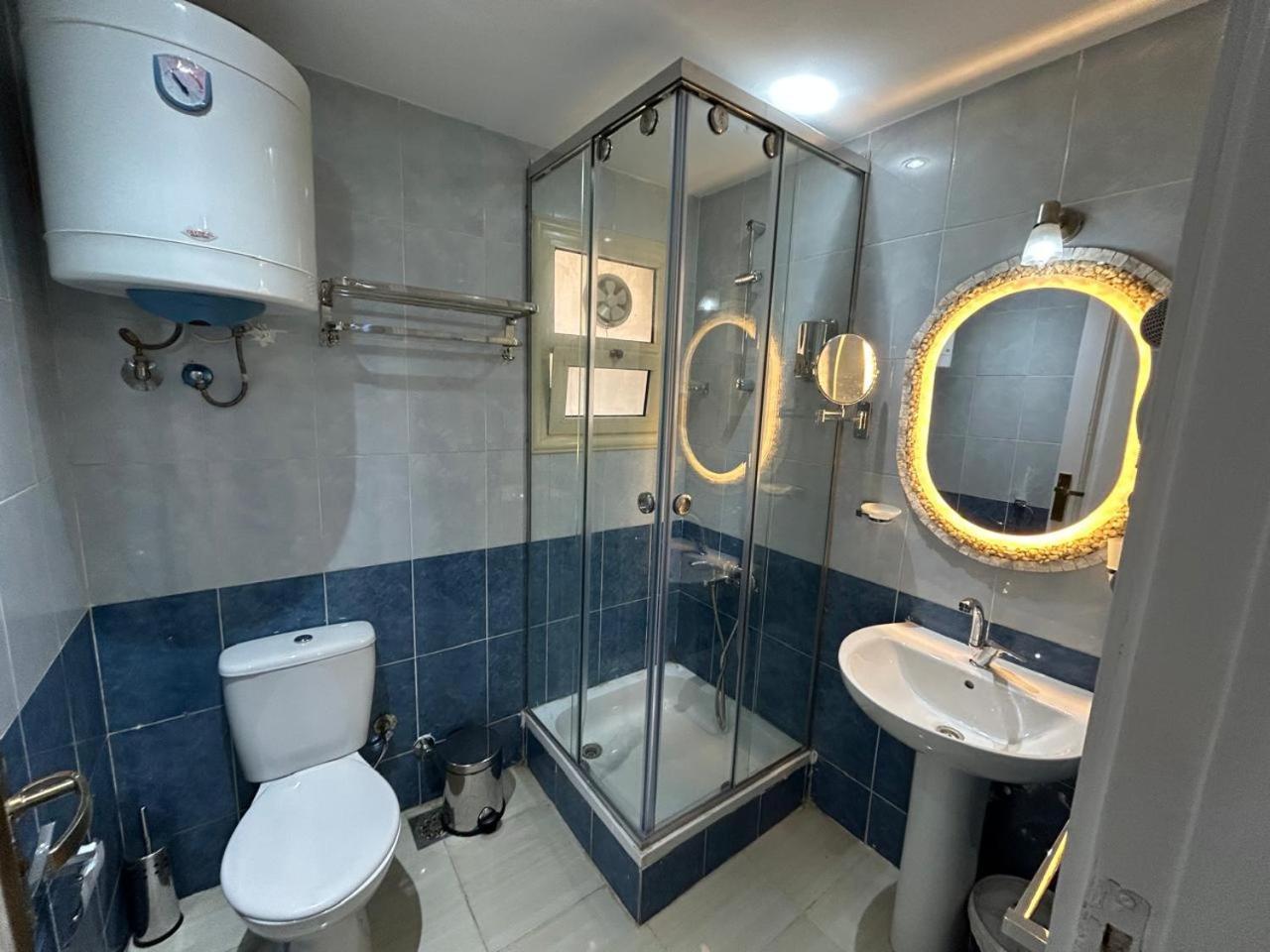 Skyline Luxury Suites 5 Mins From Cairo Airport Екстериор снимка