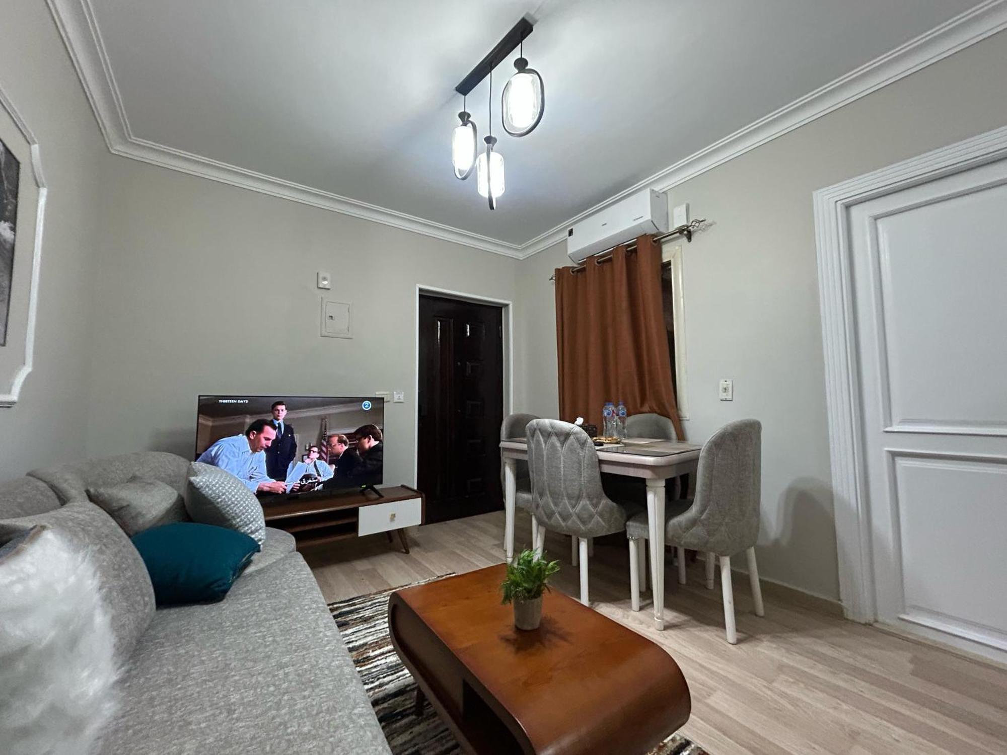 Skyline Luxury Suites 5 Mins From Cairo Airport Екстериор снимка
